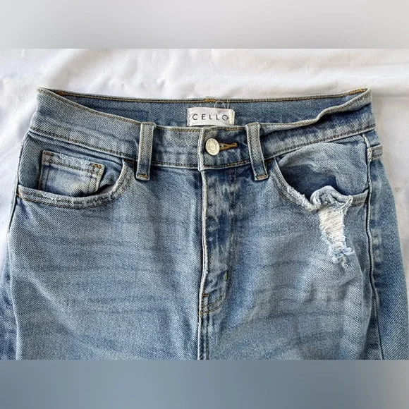 Cello Women's Distressed Jeans - Picture 3 of 5